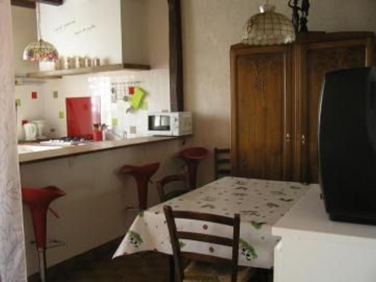Gite Champetre Avec Piscine Chauffee, Cheminee, Et Terrasse En Plein Sud - Fr-1-410-131 La Chapelle-aux-Choux Экстерьер фото